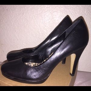 Franco Sarto Black Pumps